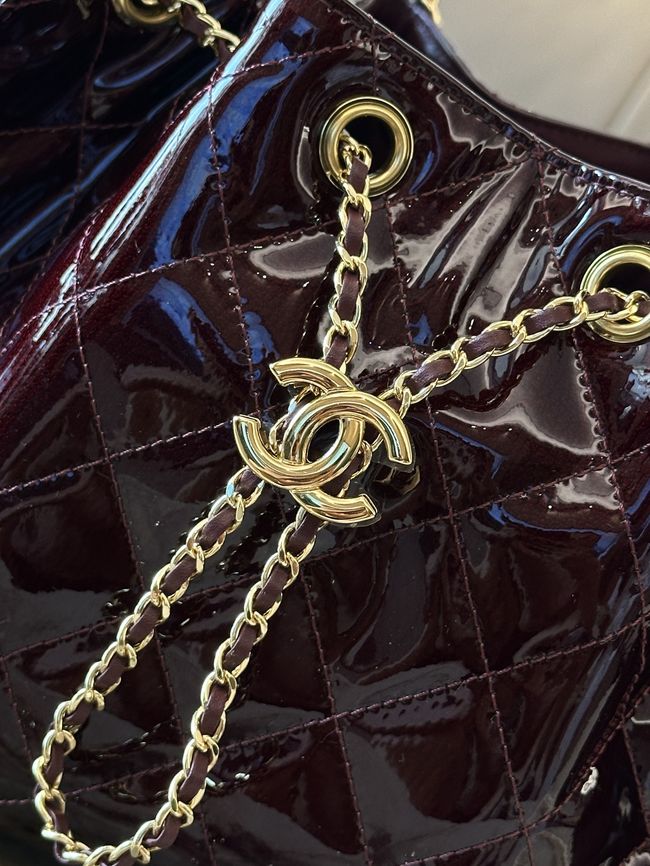 CHANEL 25 SMALL HANDBAG patent leather AS5293 Burgundy