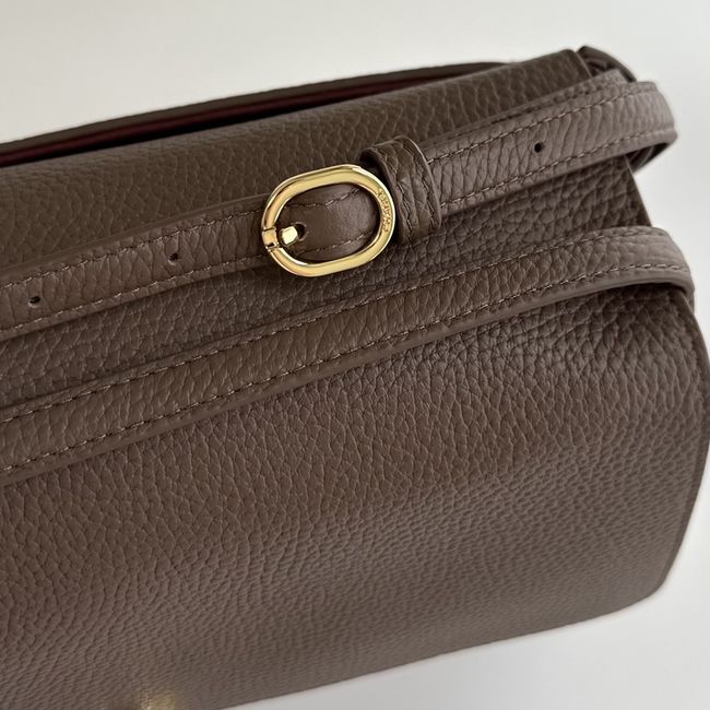 Chanel Maxi Flap bag AS6484 brown Chanel Maxi Flap bag AS6484 brown