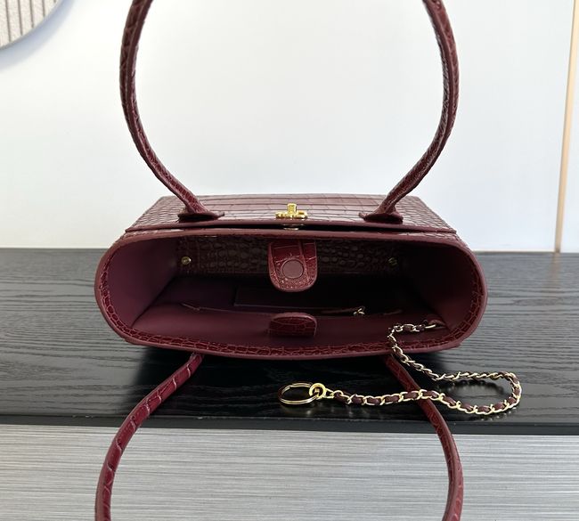 Chanel Small Shopping Bag AS6492 Burgundy Chanel Small Shopping Bag AS6492 Burgundy