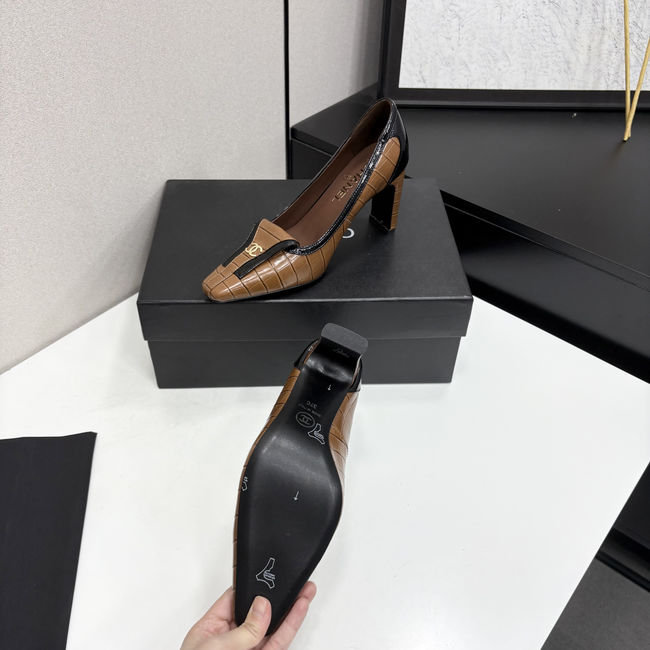 Chanel Mary Janes G47614-4
