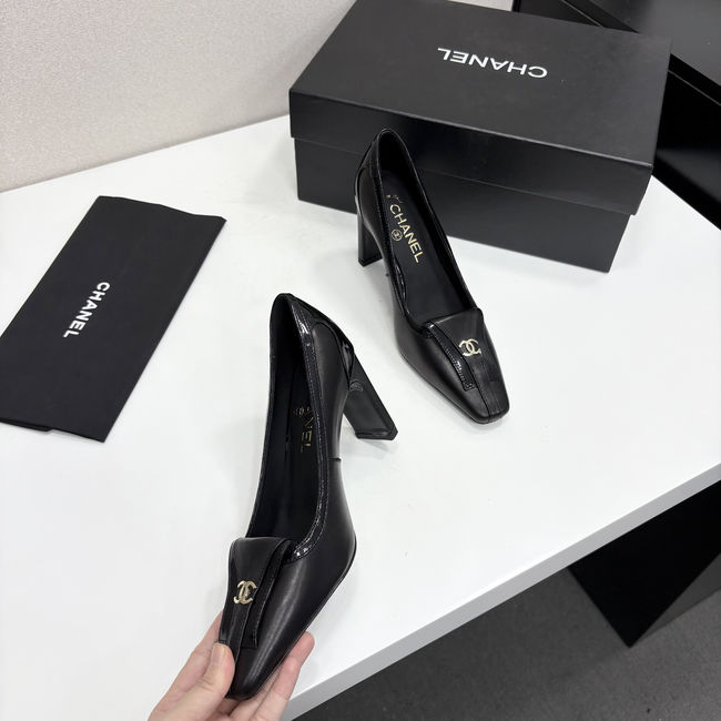 Chanel Mary Janes G47614-7