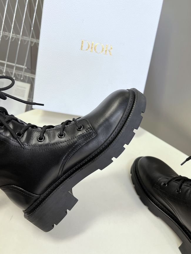 Dior Bolt Ankle Boot Calfskin KCT37-3