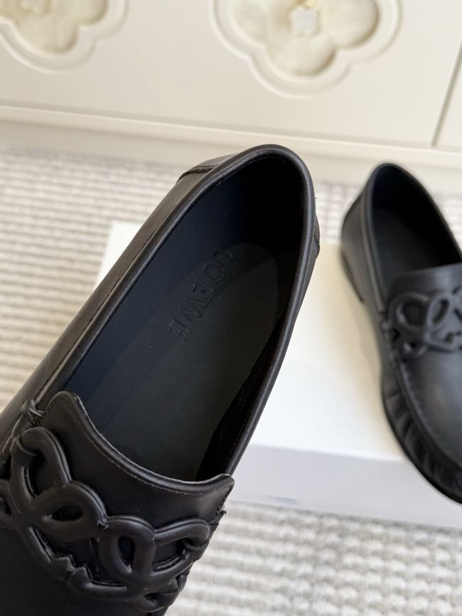 Loewe cowhide Double L loafers VL290-6